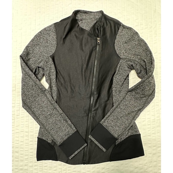 Lululemon Womens Jacket Size 8 - Picture 1 of 4